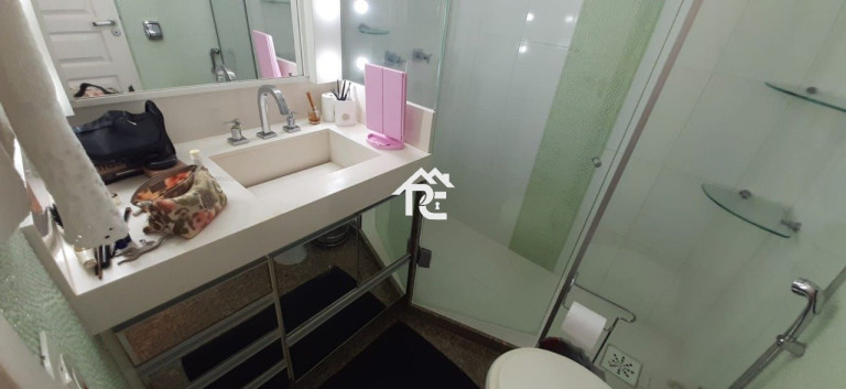 Imagem Apartamento com 3 Quartos à Venda, 257 m² em Icaraí - Niterói Imagem Apartamento com 3 Quartos à Venda, 257 m² em Icaraí - Niterói