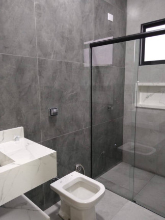 Imagem Casa com 3 Quartos à Venda, 169 m² em Vila Industrial - Bauru Imagem Casa com 3 Quartos à Venda, 169 m² em Vila Industrial - Bauru
