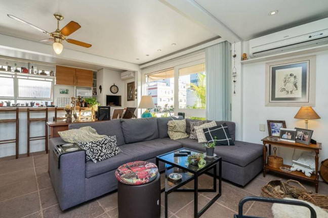 Imagem Apartamento com 4 Quartos à Venda, 213 m² em Mont Serrat - Porto Alegre