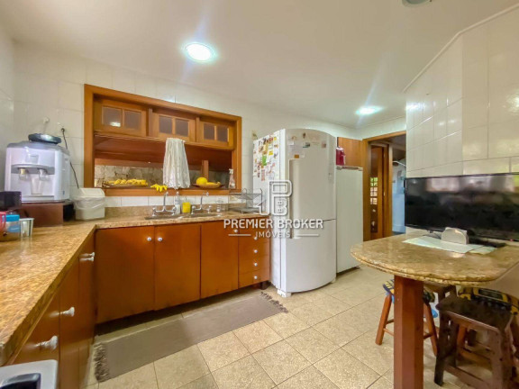Imagem Casa com 3 Quartos à Venda, 200 m² em Quebra Frascos - Teresópolis Imagem Casa com 3 Quartos à Venda, 200 m² em Quebra Frascos - Teresópolis