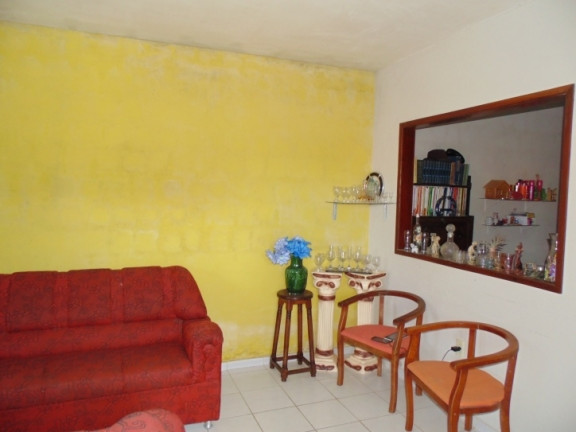 Imagem Casa com 3 Quartos à Venda, 263 m² em Santa Tereza - Parnamirim