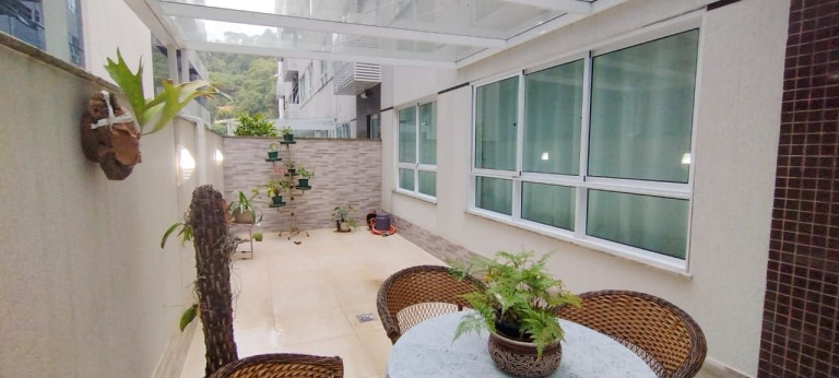 Apartamento com 1 Quarto à Venda, 60 m² em Várzea - Teresópolis