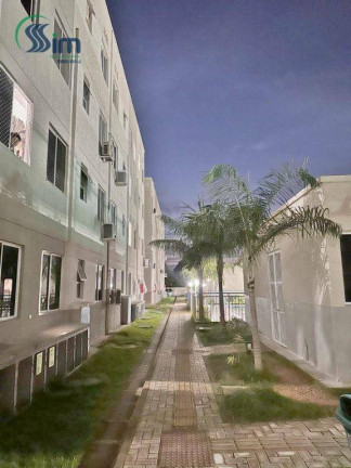 Imagem Apartamento com 2 Quartos à Venda, 42 m² em Araturi - Caucaia