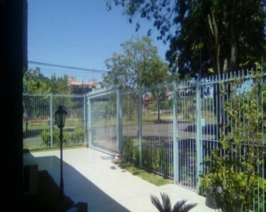 Imagem Casa com 4 Quartos à Venda, 330 m² em Jardim Itu Sabará - Porto Alegre Imagem Casa com 4 Quartos à Venda, 330 m² em Jardim Itu Sabará - Porto Alegre