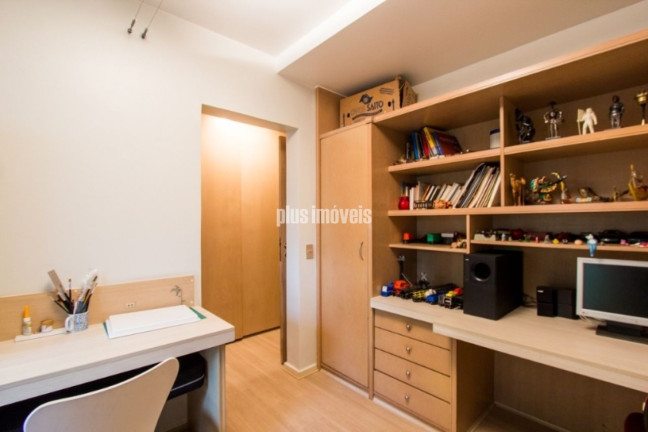 Imagem Apartamento com 4 Quartos para Alugar, 350 m² em Jardim América - São Paulo