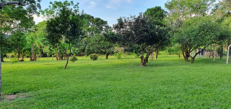 Imagem Imóvel com 2 Quartos à Venda, 40.000 m² em Sousas - Campinas Imagem Imóvel com 2 Quartos à Venda, 40.000 m² em Sousas - Campinas