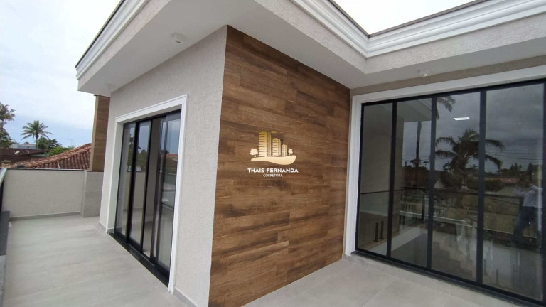 Imagem Casa com 3 Quartos à Venda, 280 m² em Flórida - Praia Grande