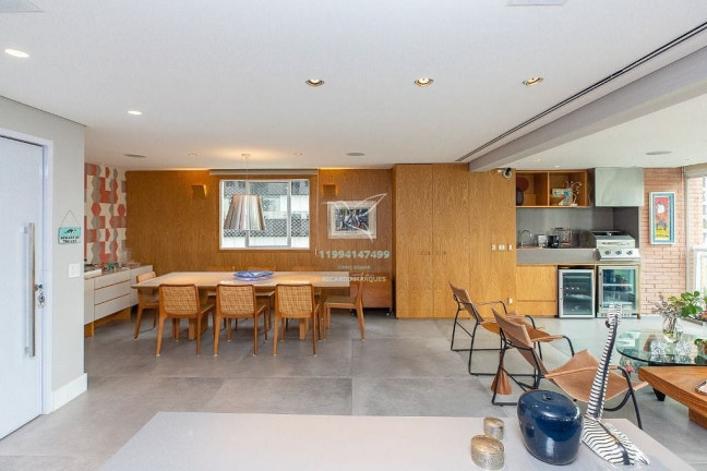 Imagem Apartamento com 3 Quartos à Venda, 201 m² em Itaim Bibi - São Paulo