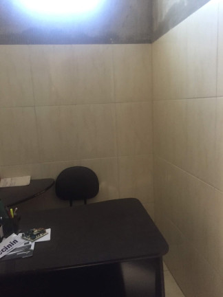 Imagem Galpão para Alugar, 200 m² em água Preta - Pindamonhangaba Imagem Galpão para Alugar, 200 m² em água Preta - Pindamonhangaba