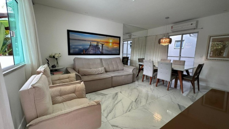 Imagem Casa com 3 Quartos à Venda, 220 m² em Sim - Feira De Santana