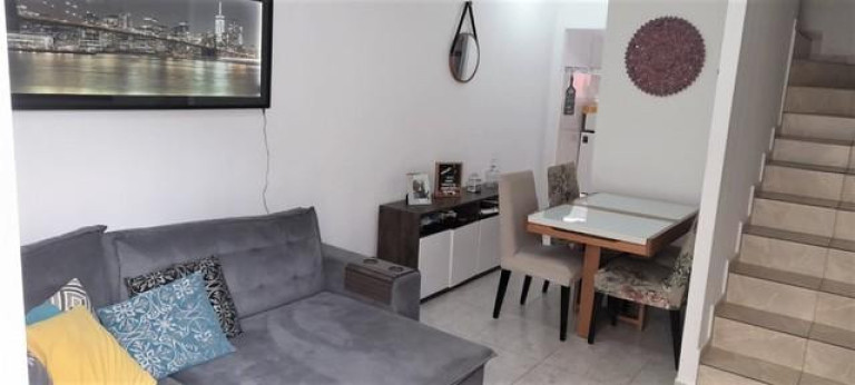 Imagem Casa com 2 Quartos à Venda, 70 m² em Sítio Do Campo - Praia Grande Imagem Casa com 2 Quartos à Venda, 70 m² em Sítio Do Campo - Praia Grande