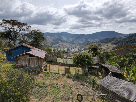 Imagem Imóvel com 3 Quartos à Venda, em Região Do São Bernardo - Campos Do Jordão Imagem Imóvel com 3 Quartos à Venda, em Região Do São Bernardo - Campos Do Jordão
