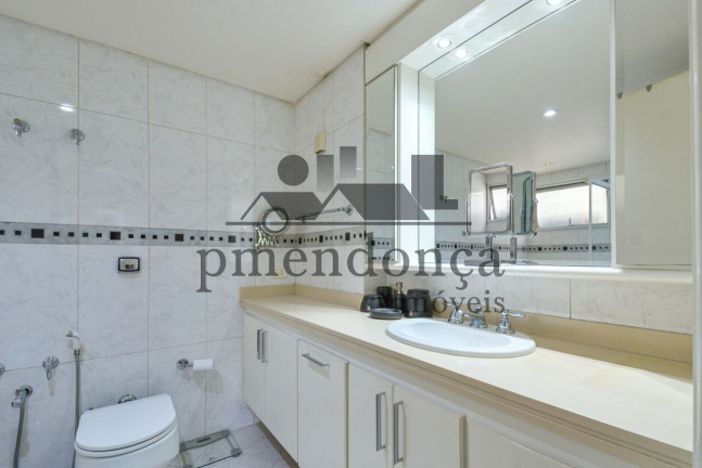 Imagem Apartamento com 3 Quartos à Venda, 177 m² em Jardim Europa - São Paulo Imagem Apartamento com 3 Quartos à Venda, 177 m² em Jardim Europa - São Paulo