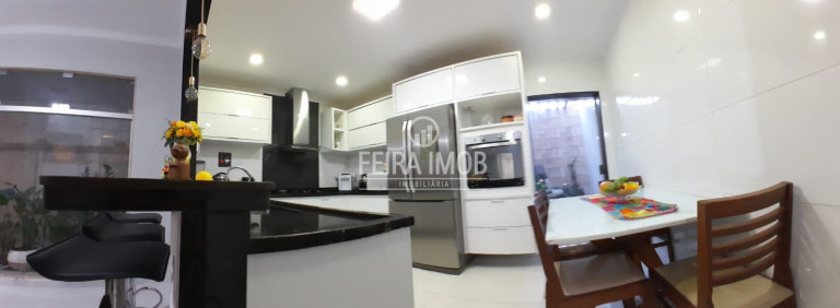 Imagem Casa com 3 Quartos à Venda, em Av. Fraga Maia - Feira De Santana Imagem Casa com 3 Quartos à Venda, em Av. Fraga Maia - Feira De Santana