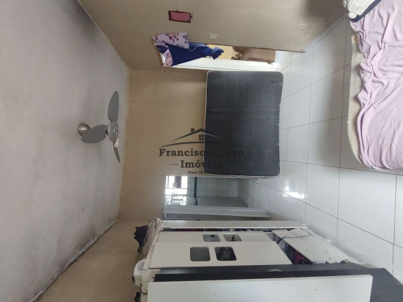 Imagem Casa com 1 Quarto à Venda, 40 m² em Jardim Vista Alegre - Guaratinguetá Imagem Casa com 1 Quarto à Venda, 40 m² em Jardim Vista Alegre - Guaratinguetá