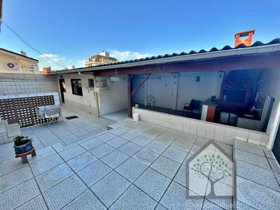 Imagem Casa com 3 Quartos à Venda, 169 m² em Trindade - Florianópolis Imagem Casa com 3 Quartos à Venda, 169 m² em Trindade - Florianópolis