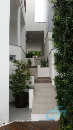 Imagem Sobrado com 3 Quartos à Venda, 300 m² em Parque Residencial Itapeti - Mogi Das Cruzes Imagem Sobrado com 3 Quartos à Venda, 300 m² em Parque Residencial Itapeti - Mogi Das Cruzes