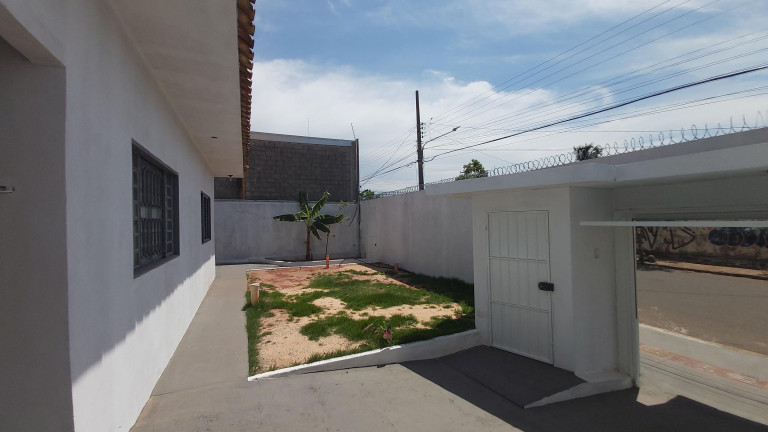 Imagem Casa com 3 Quartos à Venda, 224 m² em Jardim Tijuca - Campo Grande Imagem Casa com 3 Quartos à Venda, 224 m² em Jardim Tijuca - Campo Grande