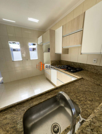 Imagem Casa com 3 Quartos à Venda, 250 m² em Jardim Das Hortênsias - Poços De Caldas Imagem Casa com 3 Quartos à Venda, 250 m² em Jardim Das Hortênsias - Poços De Caldas