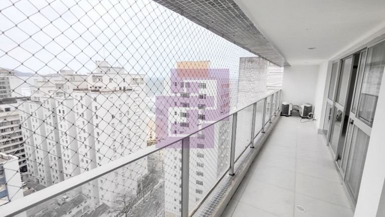 Imagem Cobertura com 3 Quartos à Venda, 400 m² em Pitangueiras - Guarujá