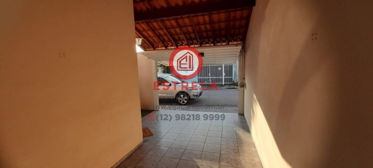 Imagem Casa com 2 Quartos à Venda, 110 m² em Jardim Santa Marina - Jacareí Imagem Casa com 2 Quartos à Venda, 110 m² em Jardim Santa Marina - Jacareí