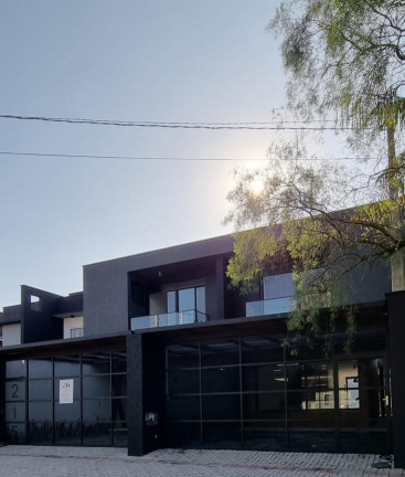Sobrado com 3 Quartos à Venda, 187 m² em Jardim Sofia - Joinville