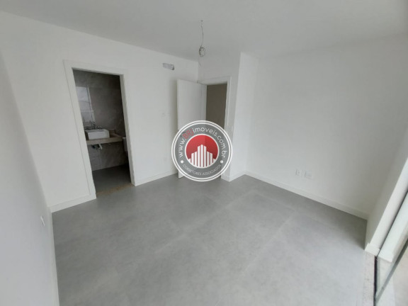 Imagem Casa com 5 Quartos à Venda, 350 m² em Recreio Dos Bandeirantes - Rio De Janeiro Imagem Casa com 5 Quartos à Venda, 350 m² em Recreio Dos Bandeirantes - Rio De Janeiro