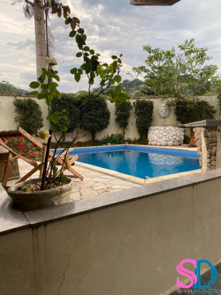 Imagem Sobrado com 4 Quartos à Venda, 220 m² em Mato Dentro - Ubatuba Imagem Sobrado com 4 Quartos à Venda, 220 m² em Mato Dentro - Ubatuba
