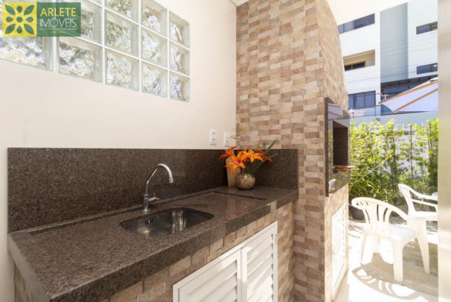 Imagem Casa com 3 Quartos para Alugar ou Temporada, 100 m² em Centro - Bombinhas