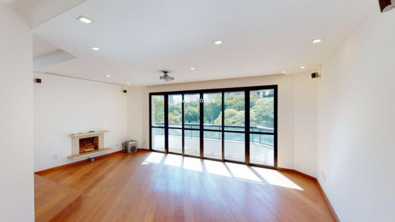 Imagem Imóvel com 4 Quartos à Venda, 371 m² em Vila Suzana - São Paulo Imagem Imóvel com 4 Quartos à Venda, 371 m² em Vila Suzana - São Paulo