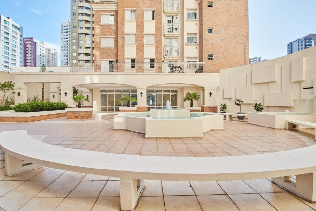 Apartamento com 3 Quartos à Venda, 62 m² em água Verde - Curitiba