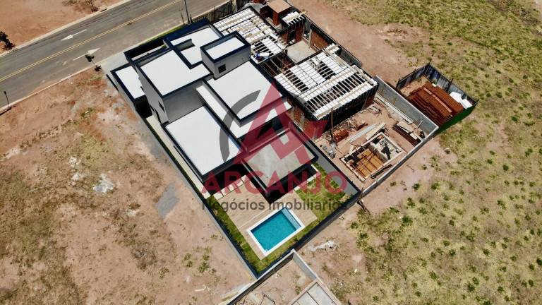 Imagem Casa com 3 Quartos à Venda, 226 m² em Vila Santista - Atibaia Imagem Casa com 3 Quartos à Venda, 226 m² em Vila Santista - Atibaia
