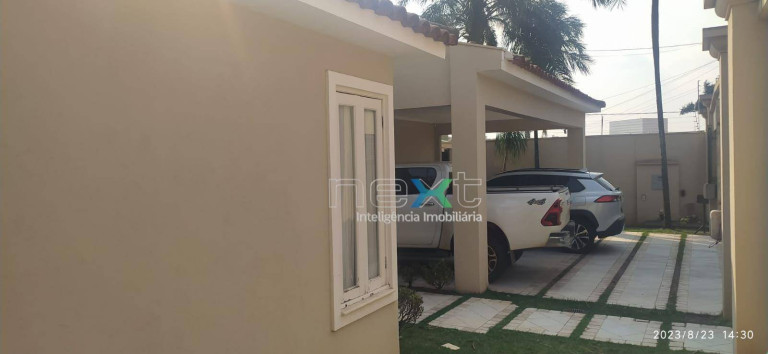 Sobrado com 4 Quartos à Venda, 395 m² em Chácara Cachoeira - Campo Grande