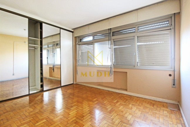 Imagem Apartamento com 3 Quartos à Venda, 135 m² em Independência - Porto Alegre