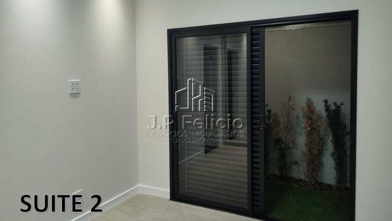 Imagem Casa com 3 Quartos à Venda, 365 m² em Bauru Imagem Casa com 3 Quartos à Venda, 365 m² em Bauru