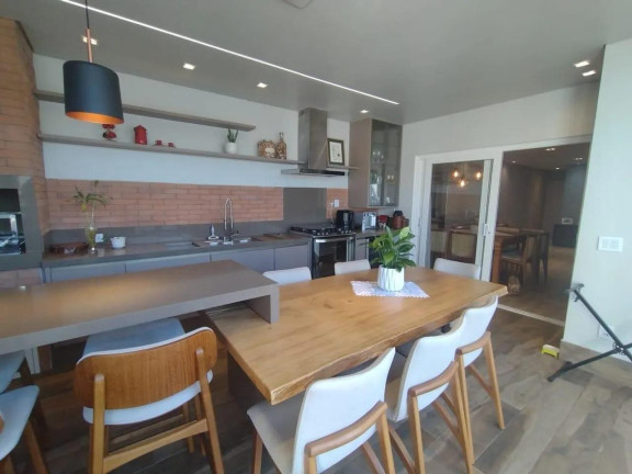 Imagem Casa com 3 Quartos à Venda, 198 m² em Jardim Imperial - Cuiabá