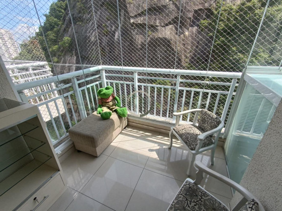Imagem Apartamento com 3 Quartos para Alugar, 84 m² em Marapé - Santos