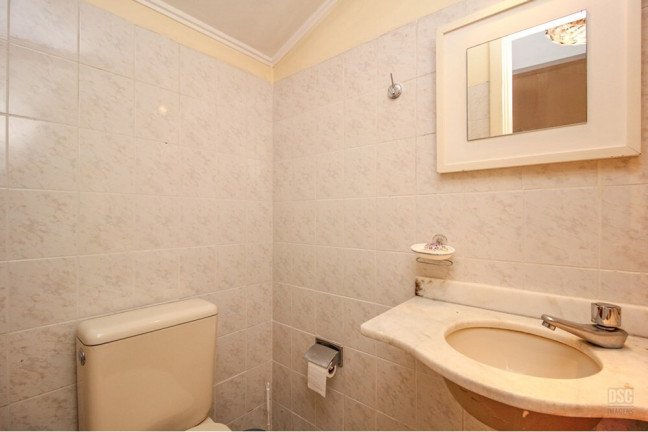 Imagem Casa com 2 Quartos à Venda, 95 m² em Cavalhada - Porto Alegre