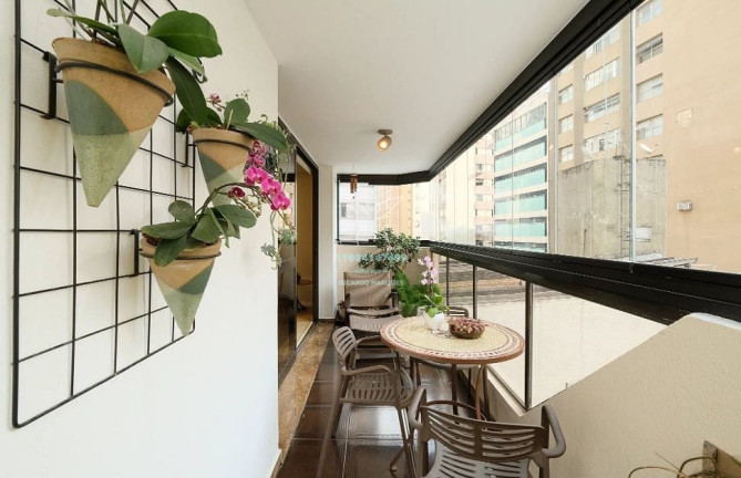 Imagem Apartamento com 4 Quartos à Venda, 209 m² em Santa Cecília - São Paulo Imagem Apartamento com 4 Quartos à Venda, 209 m² em Santa Cecília - São Paulo