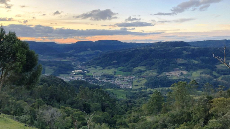 Imagem Imóvel com 2 Quartos à Venda, 950.000 m² em Zona Rural - Presidente Nereu