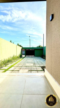 Imagem Casa com 4 Quartos à Venda, 231 m² em Guaribas - Eusébio