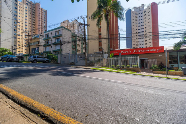 Imagem Apartamento com 3 Quartos à Venda, 134 m² em Cristo Rei - Curitiba Imagem Apartamento com 3 Quartos à Venda, 134 m² em Cristo Rei - Curitiba