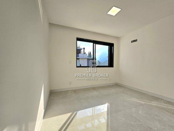 Imagem Casa com 4 Quartos à Venda, 155 m² em Posse - Teresópolis