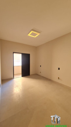 Imagem Imóvel com 3 Quartos para Alugar, 190 m² em Centro - Bragança Paulista