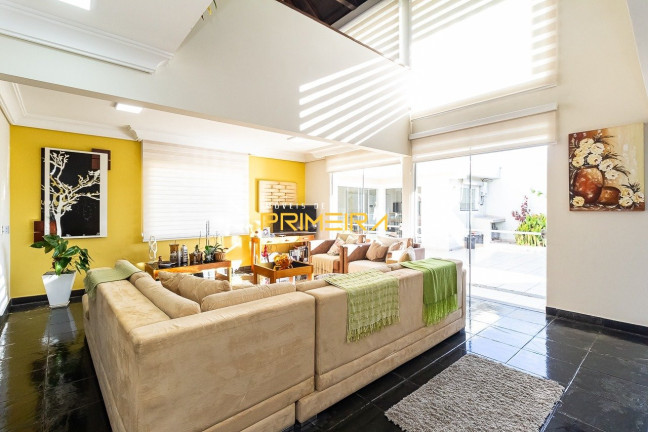Imagem Casa com 4 Quartos à Venda, 406 m² em Centro - Pinhais