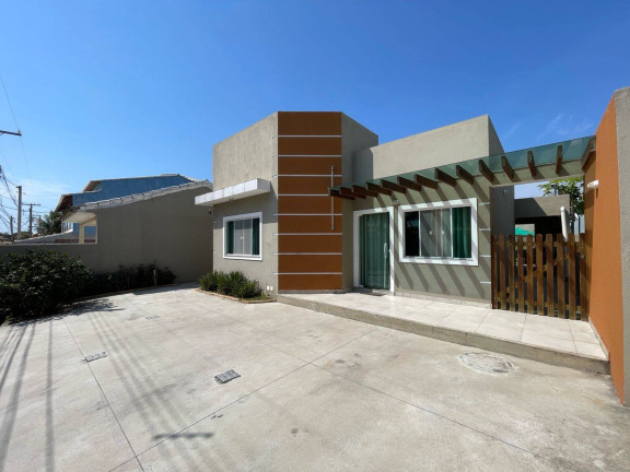 Imagem Casa de Condomínio com 3 Quartos à Venda, 130 m² em Peró - Cabo Frio