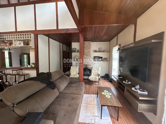 Imagem Casa com 3 Quartos à Venda, 117 m² em Região Do Alto Do Capivari - Campos Do Jordão
