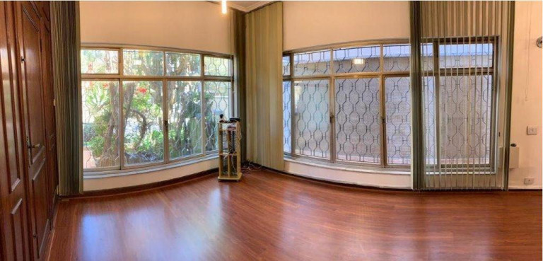 Imagem Casa com 3 Quartos à Venda, 299 m² em Vila Monumento - São Paulo Imagem Casa com 3 Quartos à Venda, 299 m² em Vila Monumento - São Paulo