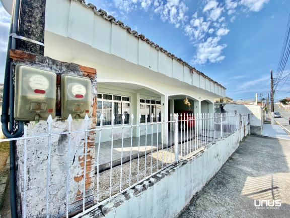 Imagem Casa com 3 Quartos à Venda, 330 m² em Areias - São José Imagem Casa com 3 Quartos à Venda, 330 m² em Areias - São José