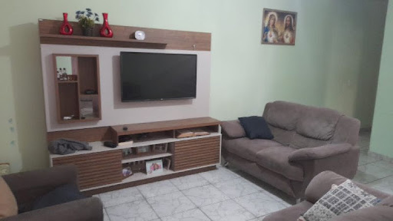 Imagem Casa com 4 Quartos à Venda, 180 m² em Santo Antônio - Louveira